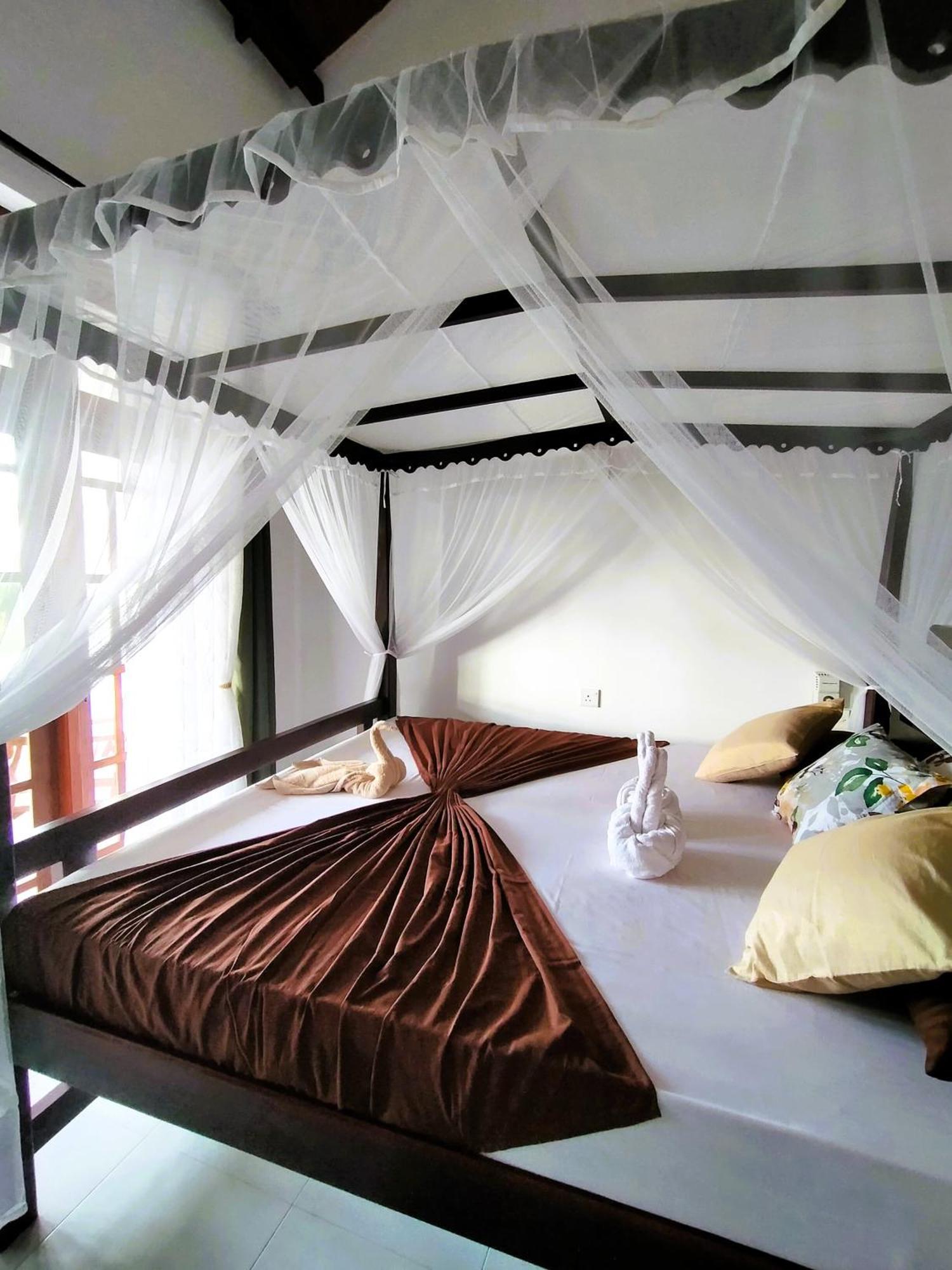 Balance Beach Resort 迪克韦勒 外观 照片