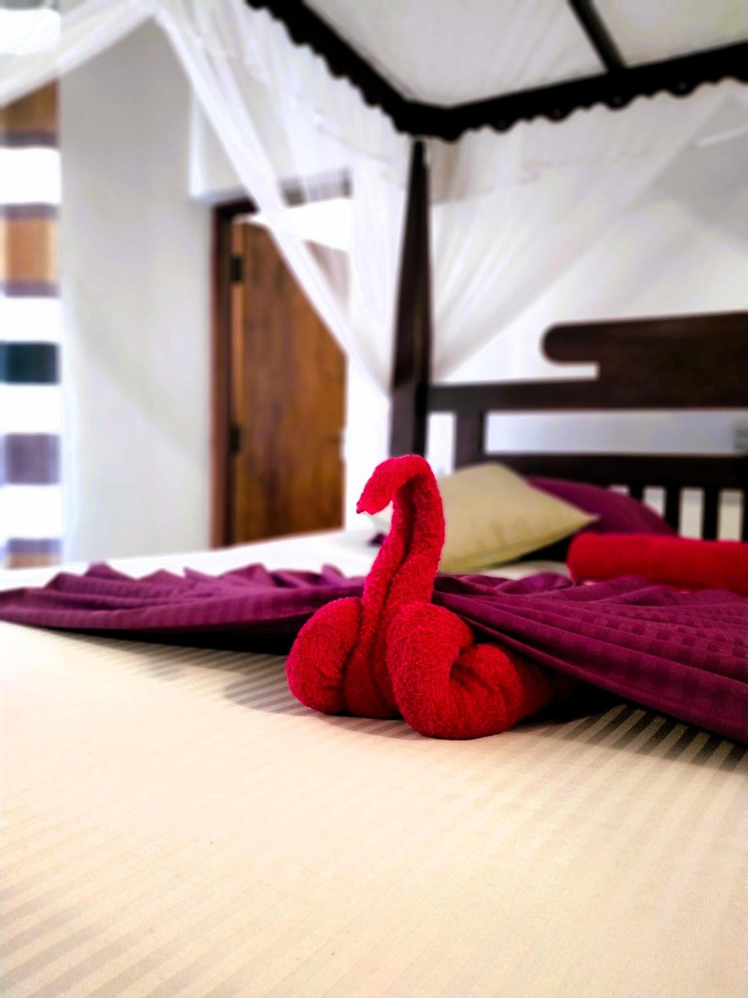 Balance Beach Resort 迪克韦勒 外观 照片