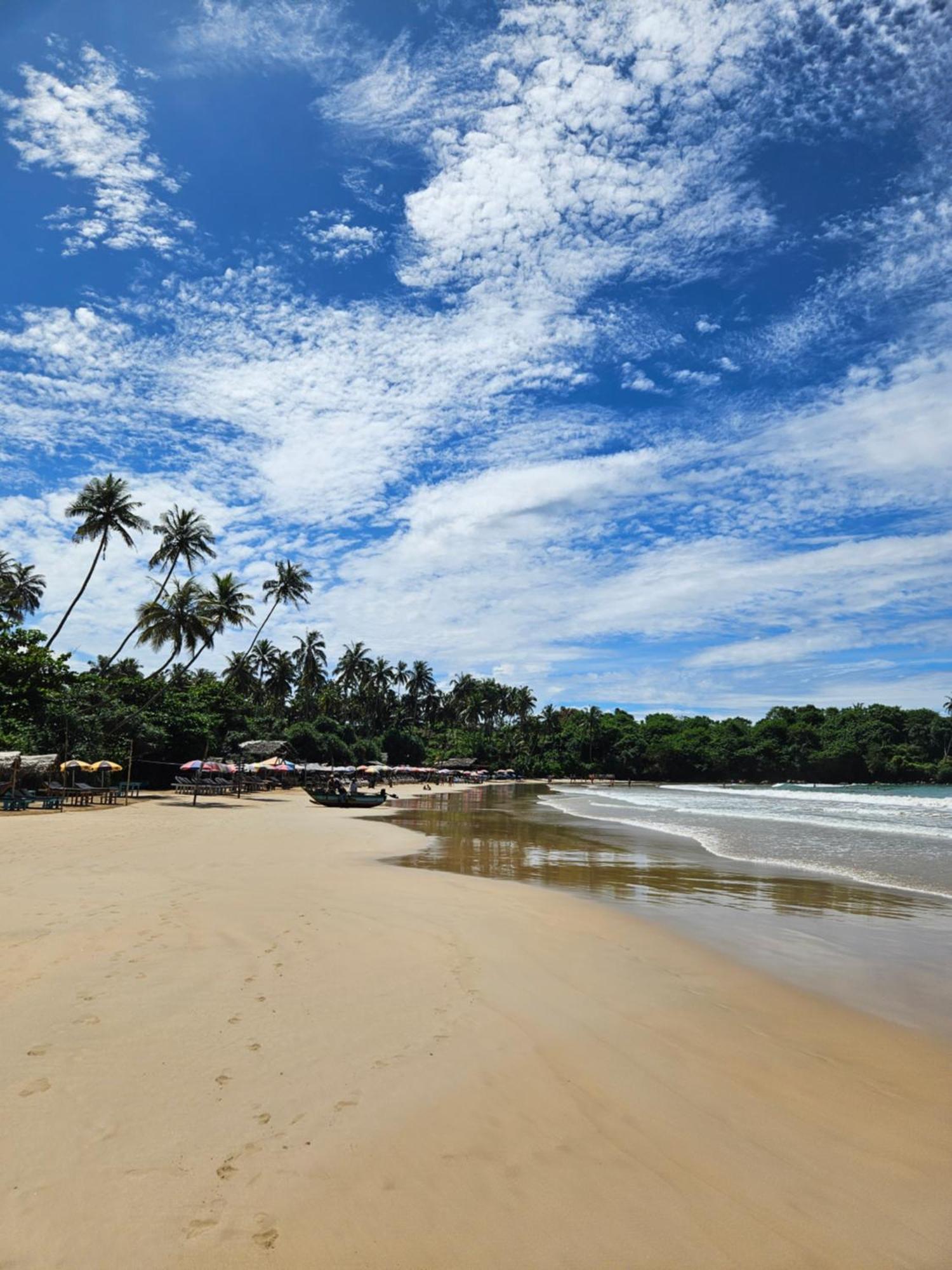 Balance Beach Resort 迪克韦勒 外观 照片