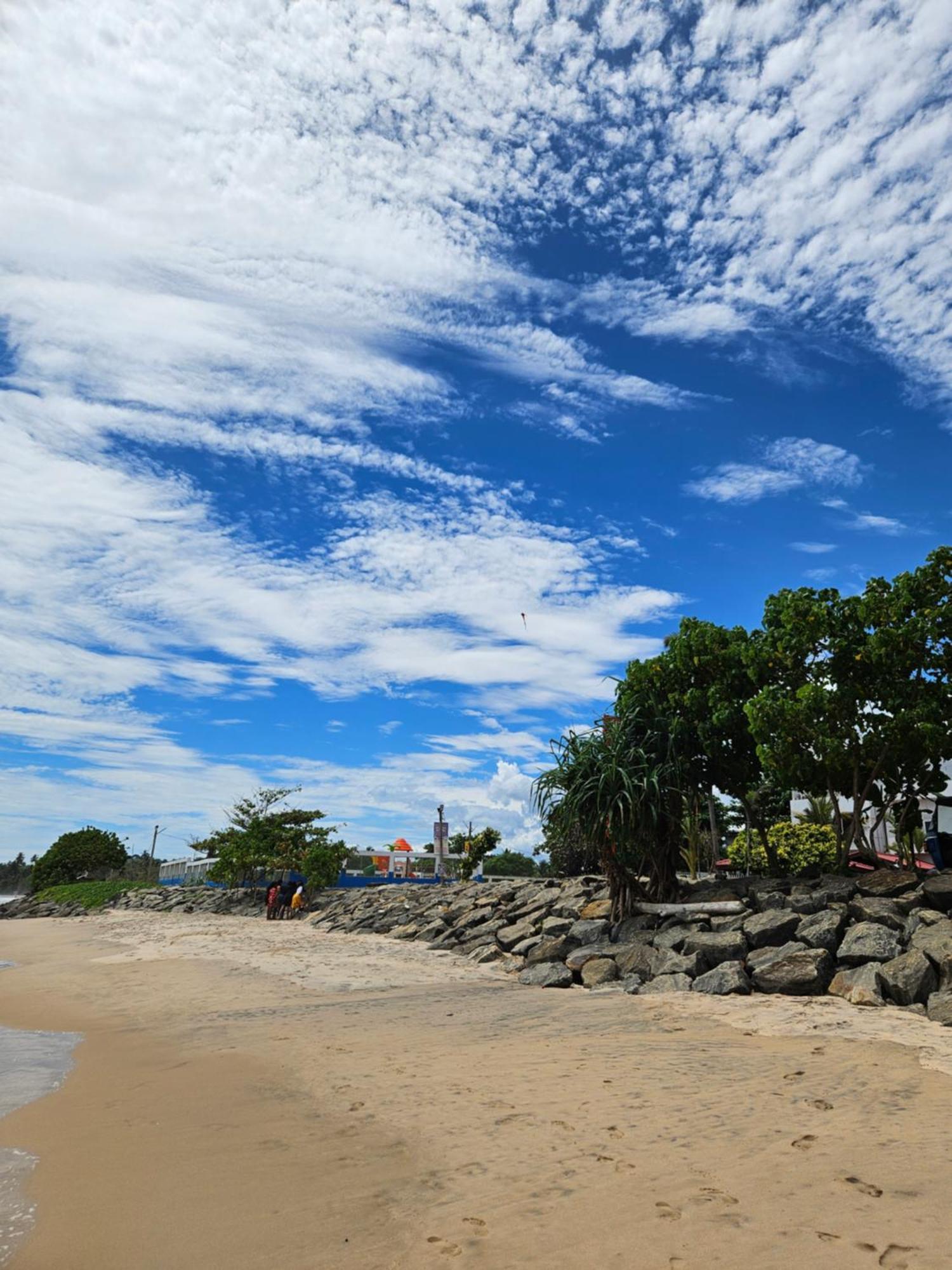 Balance Beach Resort 迪克韦勒 外观 照片