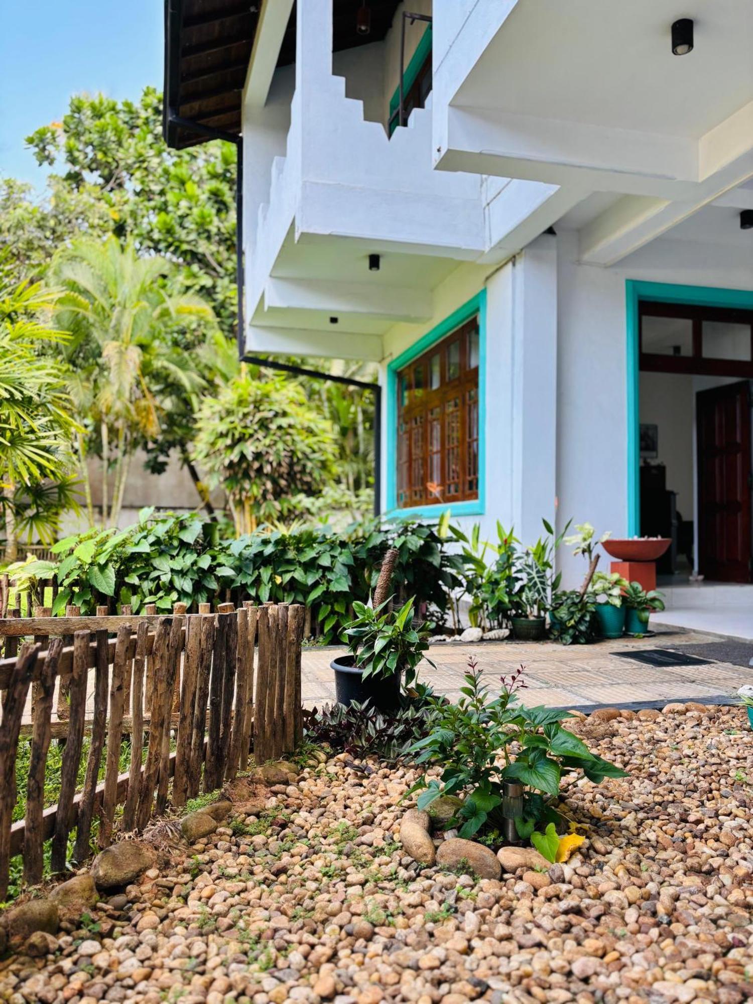 Balance Beach Resort 迪克韦勒 外观 照片
